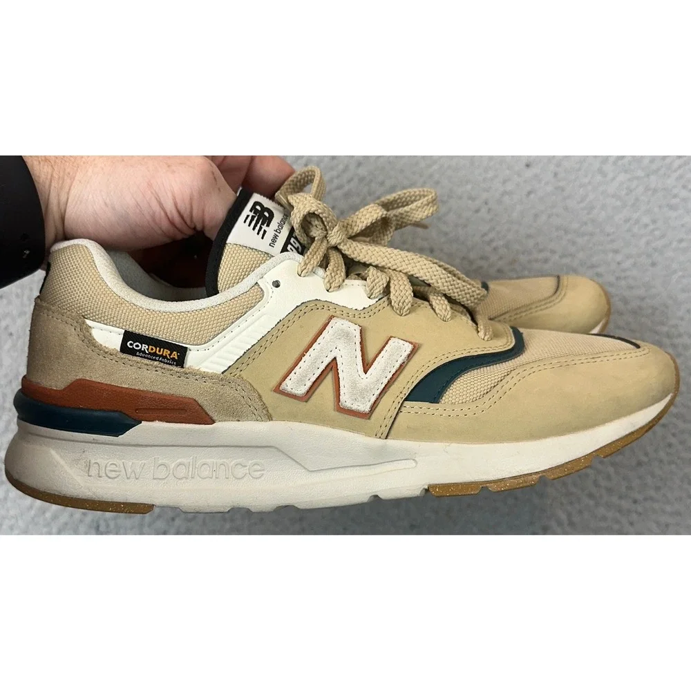 New Balance Shoes Mens 8 997H Tan Beige Cordura Sneaker Lace Up Low Top CM997HLS